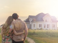 Was unterscheidet regionale Immobilien-Marktführer von nationalen Online-Anbietern?